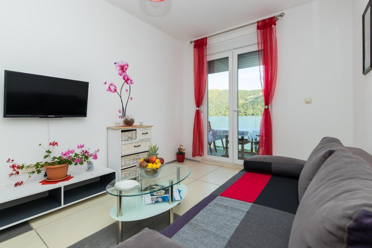 Apartments And Rooms With Parking Space Grebastica, Sibenik - 17831 Экстерьер фото